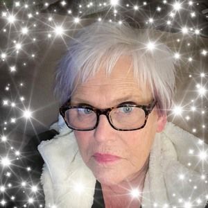 Meet your Posher, Nanette